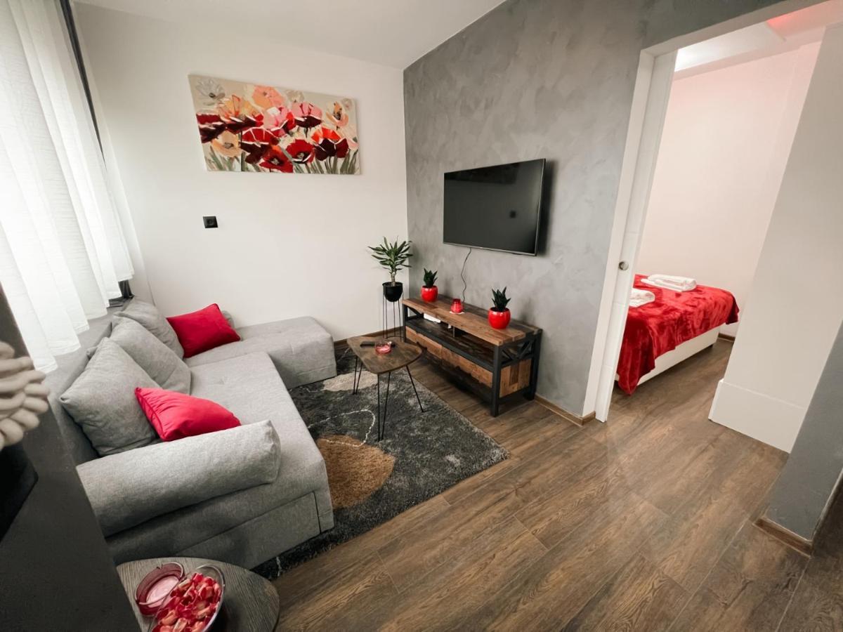 Vinkovci 1 Apartment Bagian luar foto