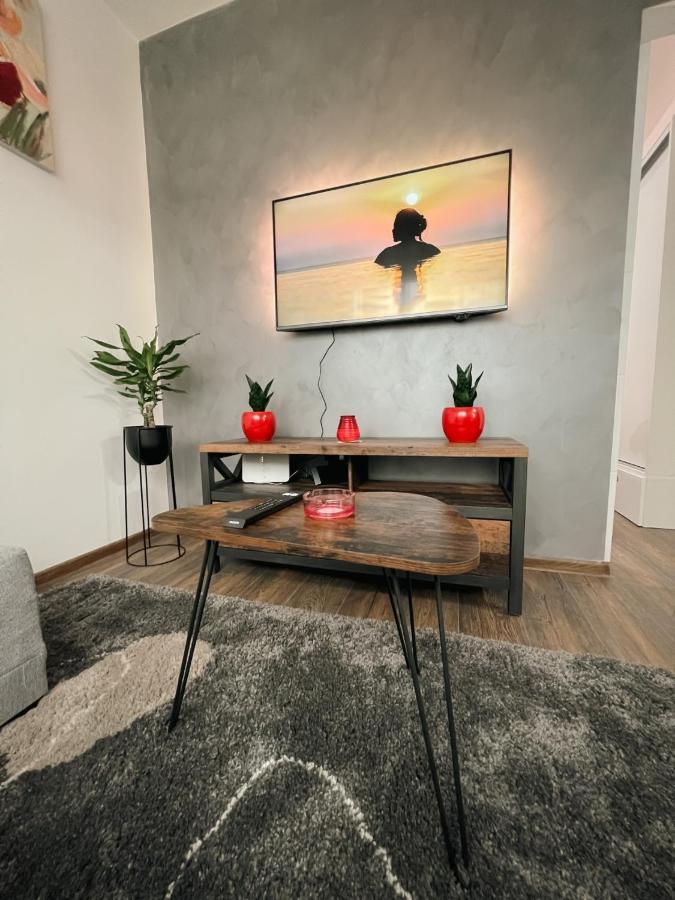 Vinkovci 1 Apartment Bagian luar foto